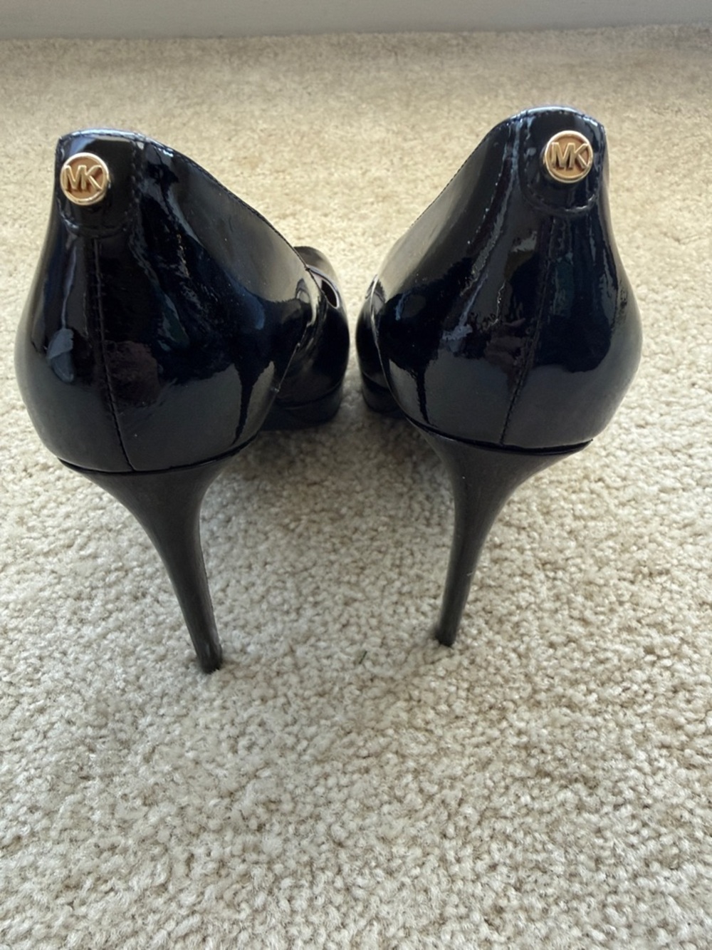 MICHAEL Michael Kors Black Patent Peep-Toe Heels - Picture 4 of 4